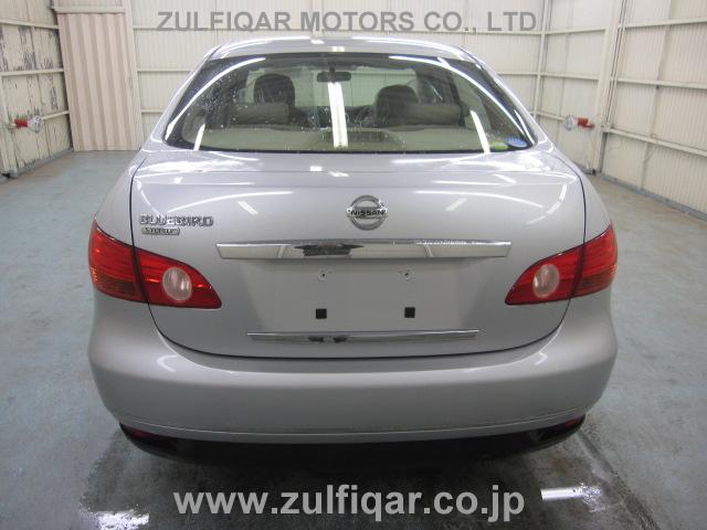 Nissan bluebird 2010